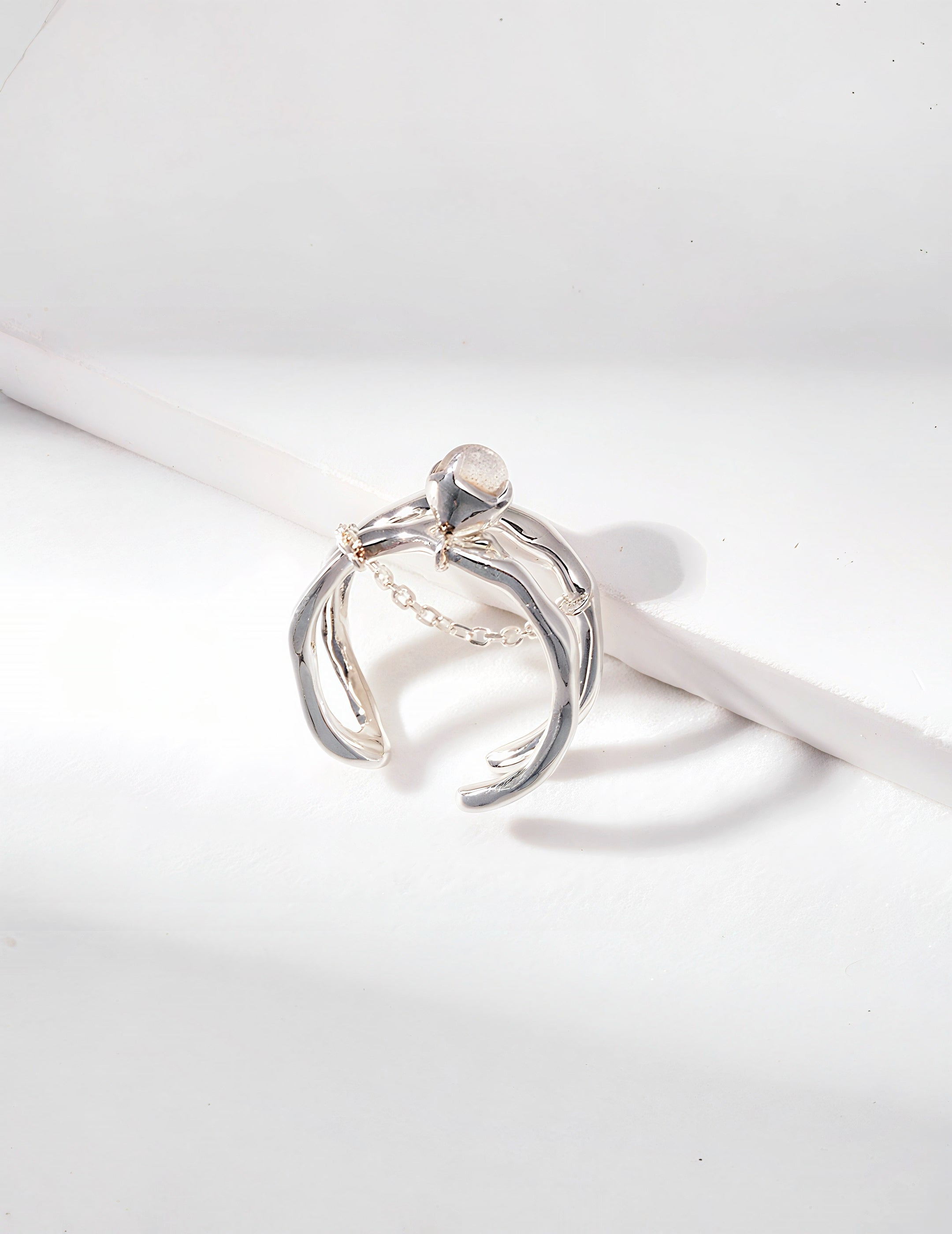 Sterling silver gray moonstone ring