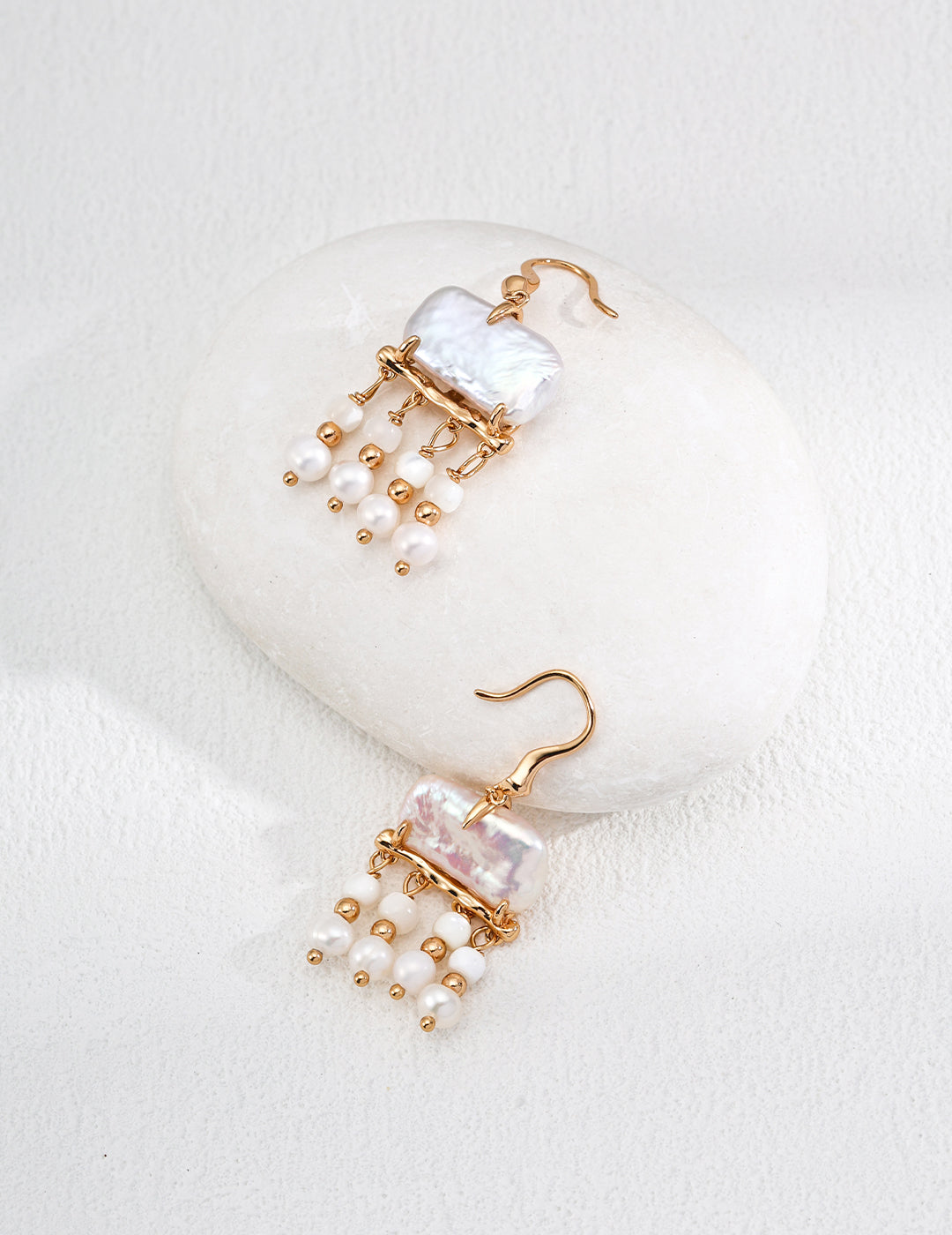 S925 silver earrings with a sense of design, featuring natural mother-of-pearl