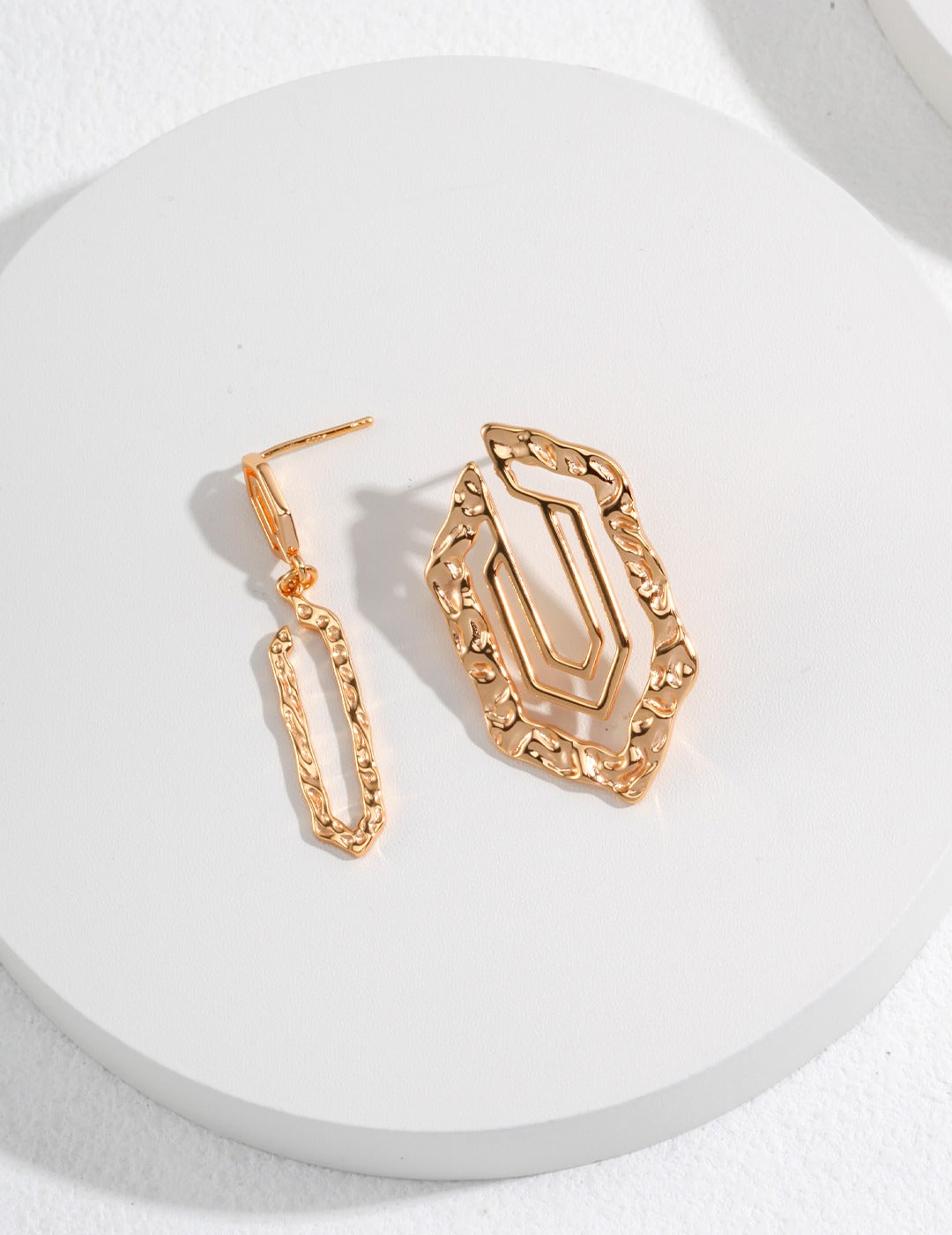 Pure silver asymmetric earrings