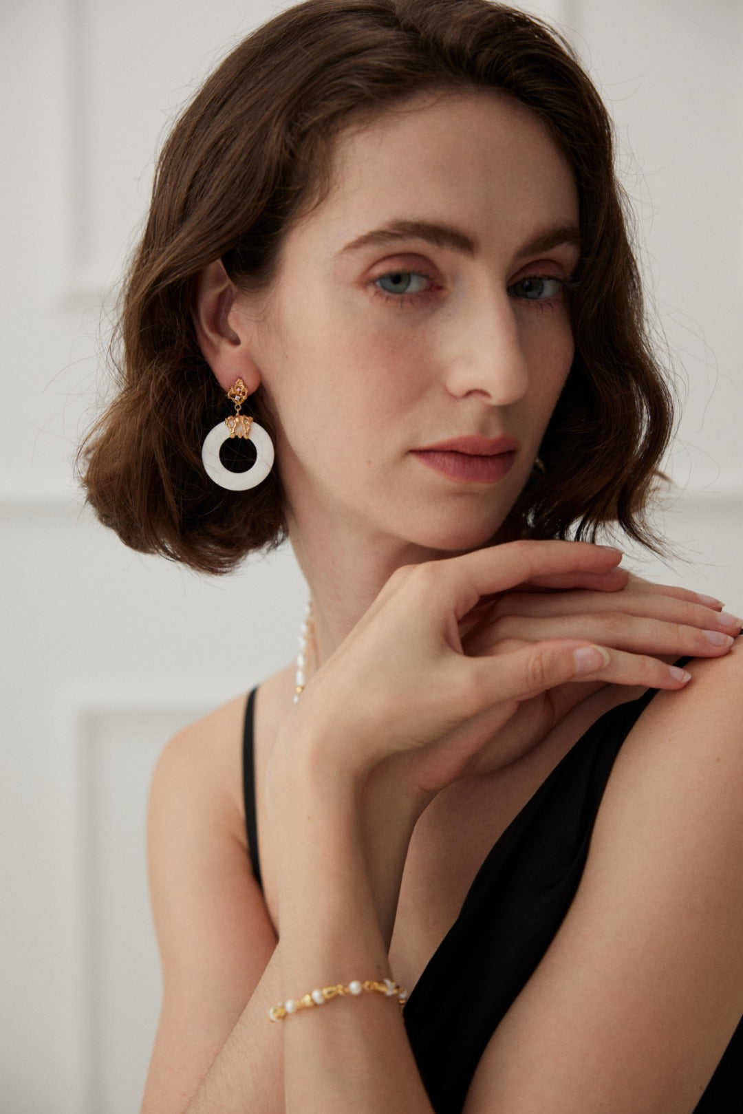 Sterling silver shell minimalist earrings