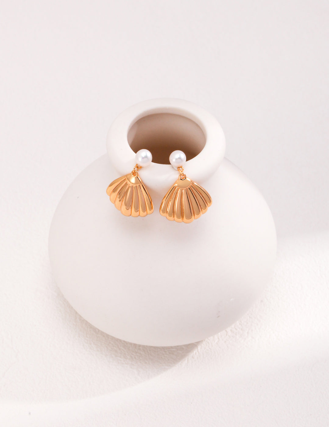 Sterling silver shell and pearl earrings