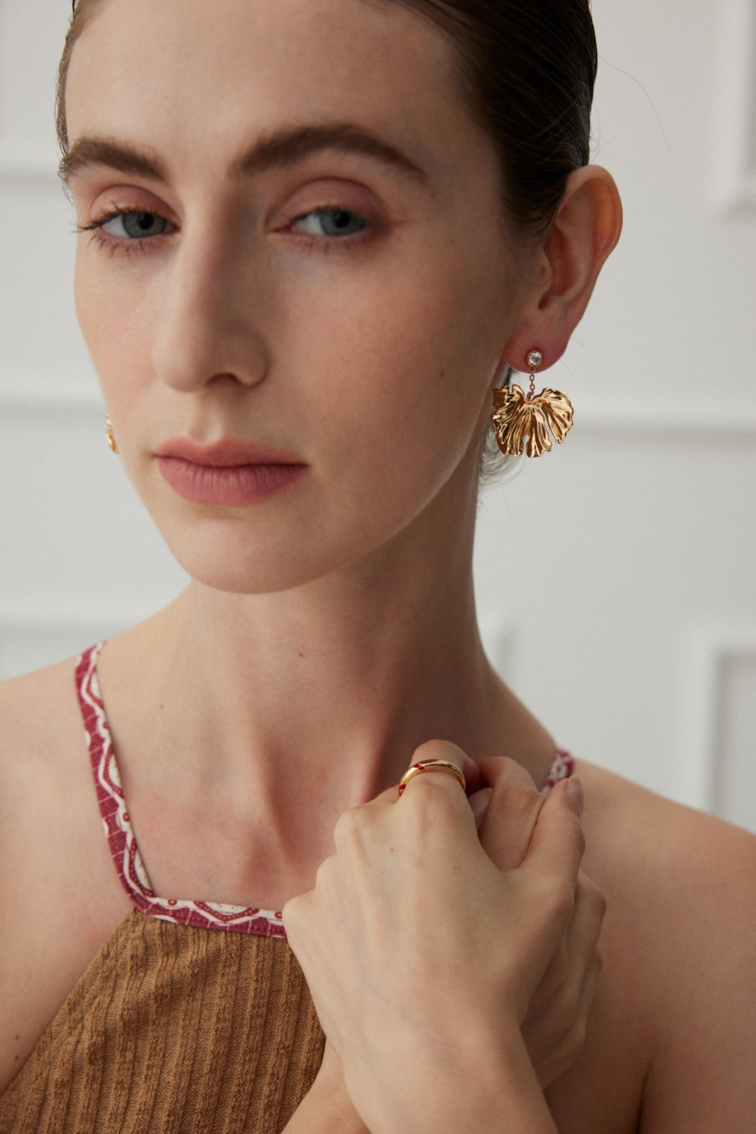Pure silver zircon temperament earrings