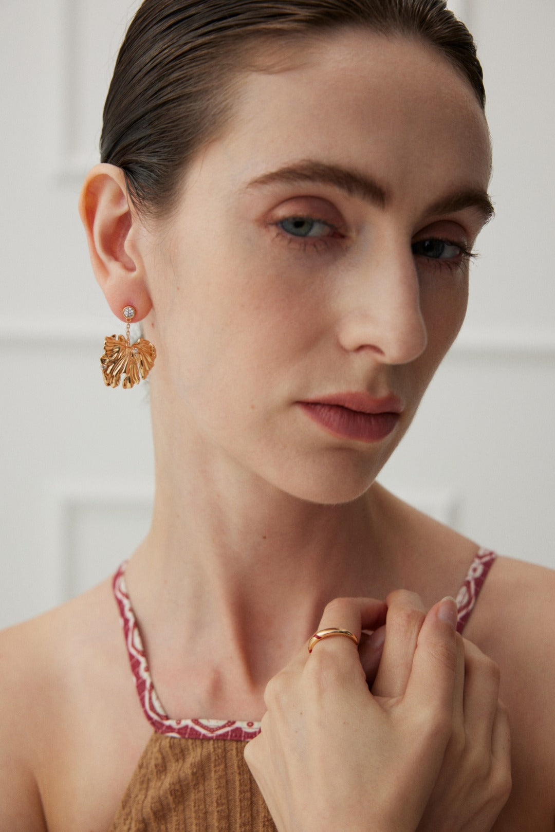 Pure silver zircon temperament earrings