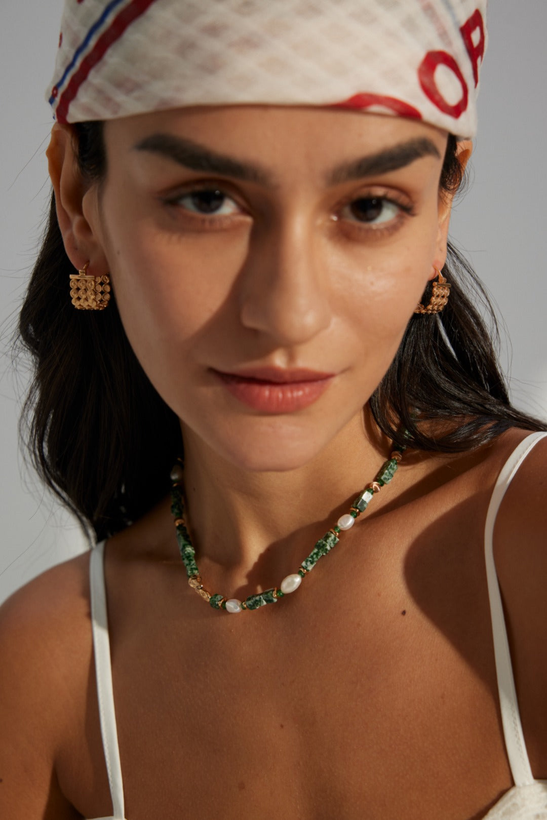 S925 silver earrings with a sense of design