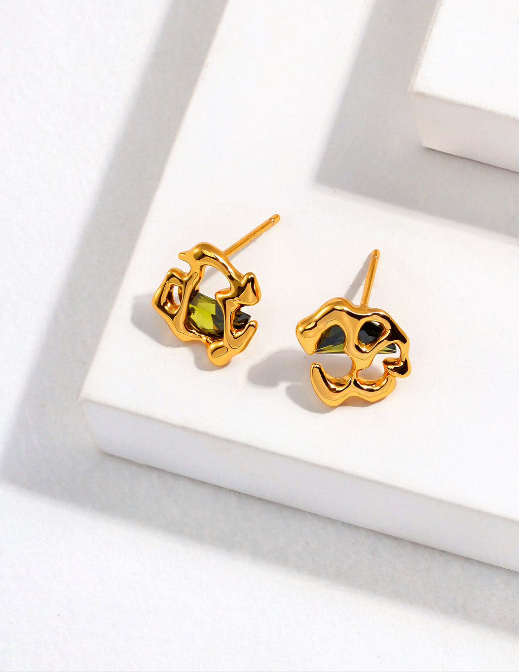 Sterling silver zircon earrings