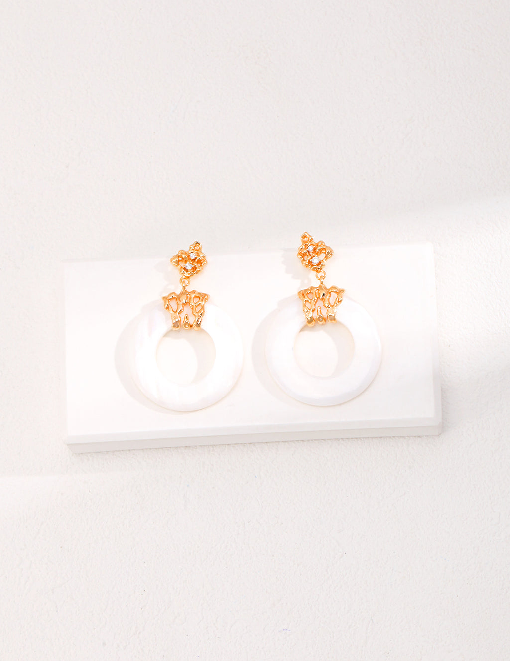Sterling silver shell minimalist earrings