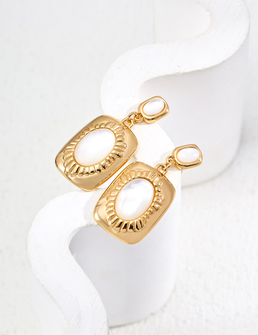 S925 Silver Vintage Silver Wire Shell Earrings